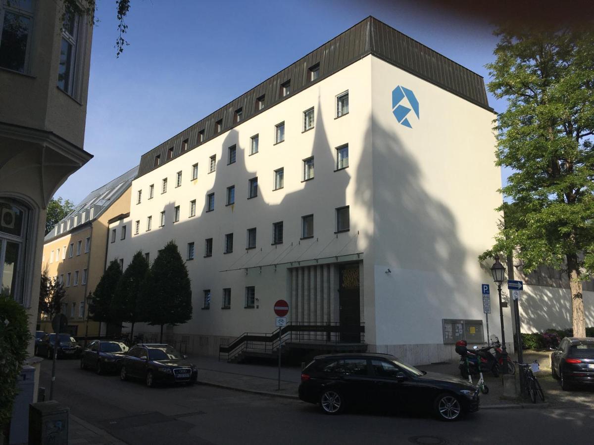 Gaestehaus Der Katholischen Akademie In Bayern Munich Luaran gambar